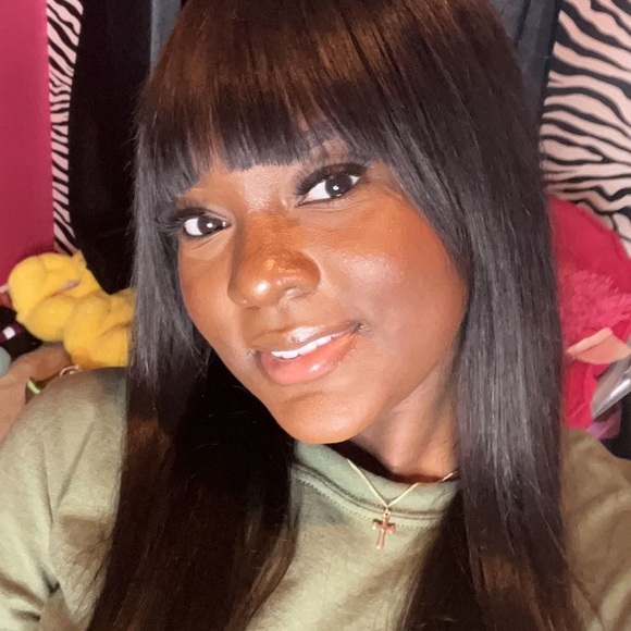 Meet your Posher, Jasmyn - Picture 1 of 1